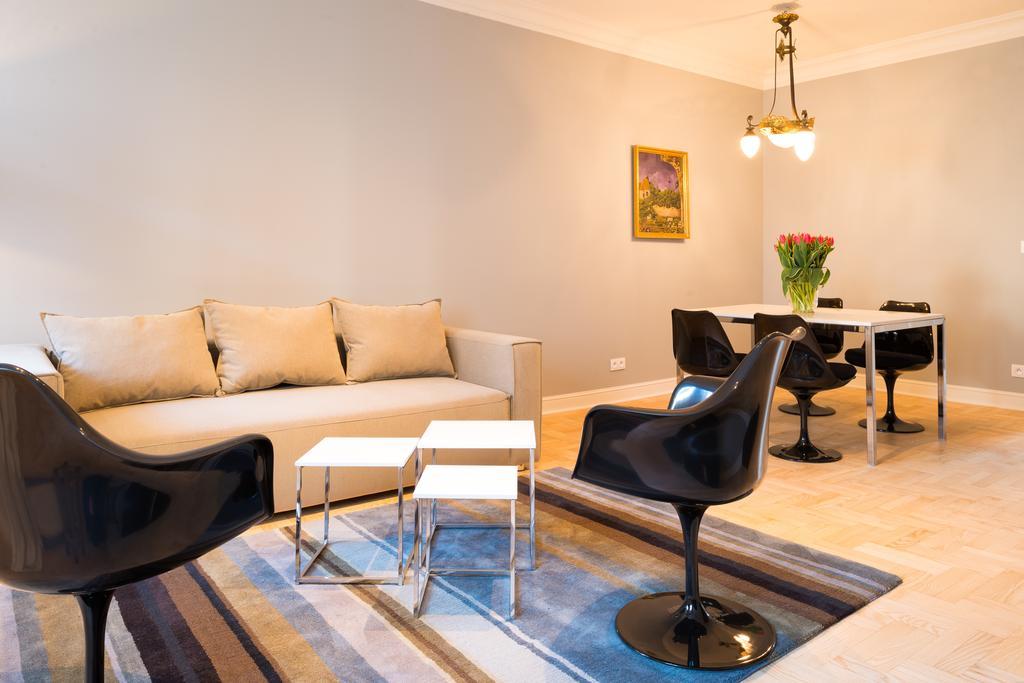 Apartments Rynek Glowny Krakow Bilik gambar