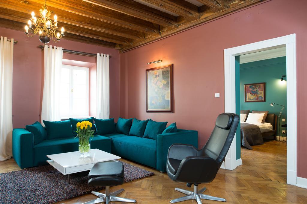 Apartments Rynek Glowny Krakow Bilik gambar